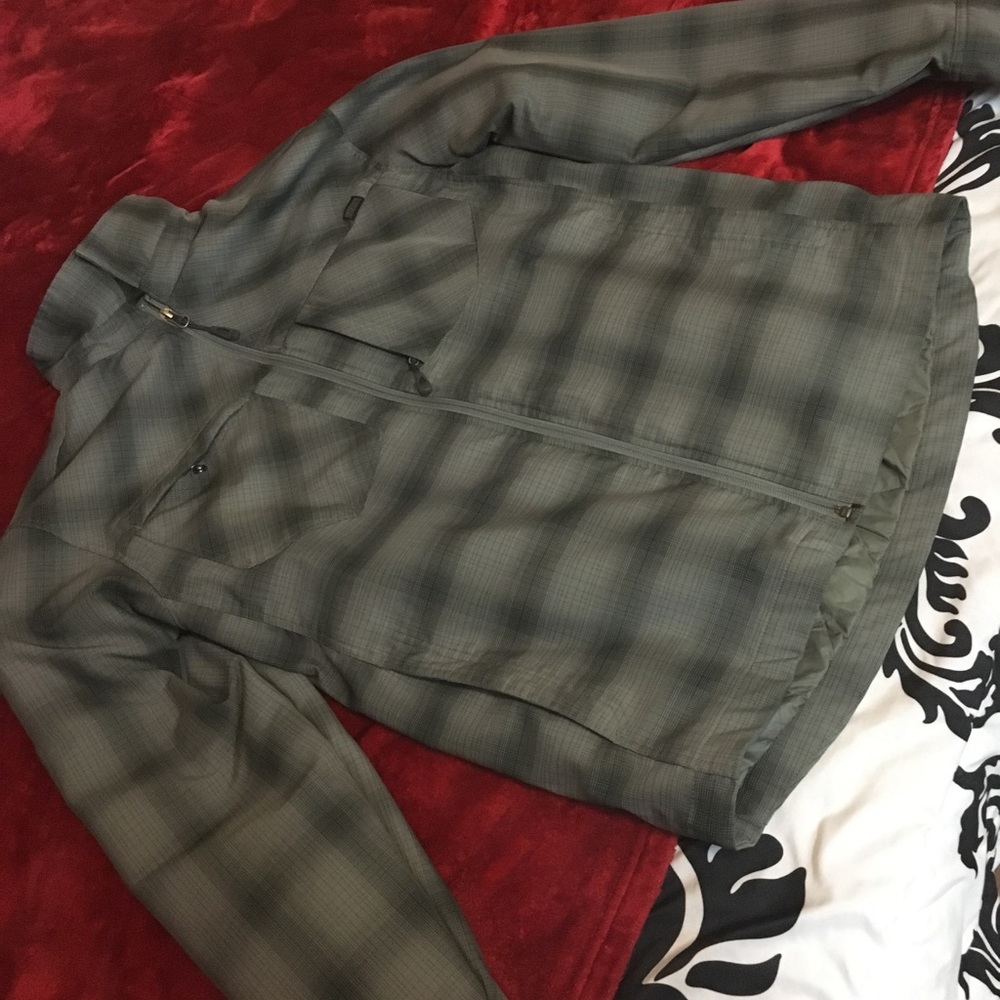 Men's lightweight zip up spring jacket